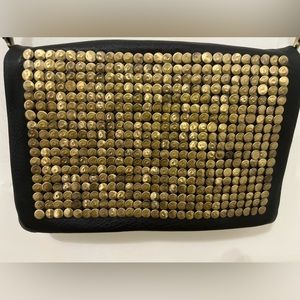 Deena & Ozzy black crossbody bag.